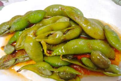 丹波の黒豆をさやごと味わうピリ辛枝豆